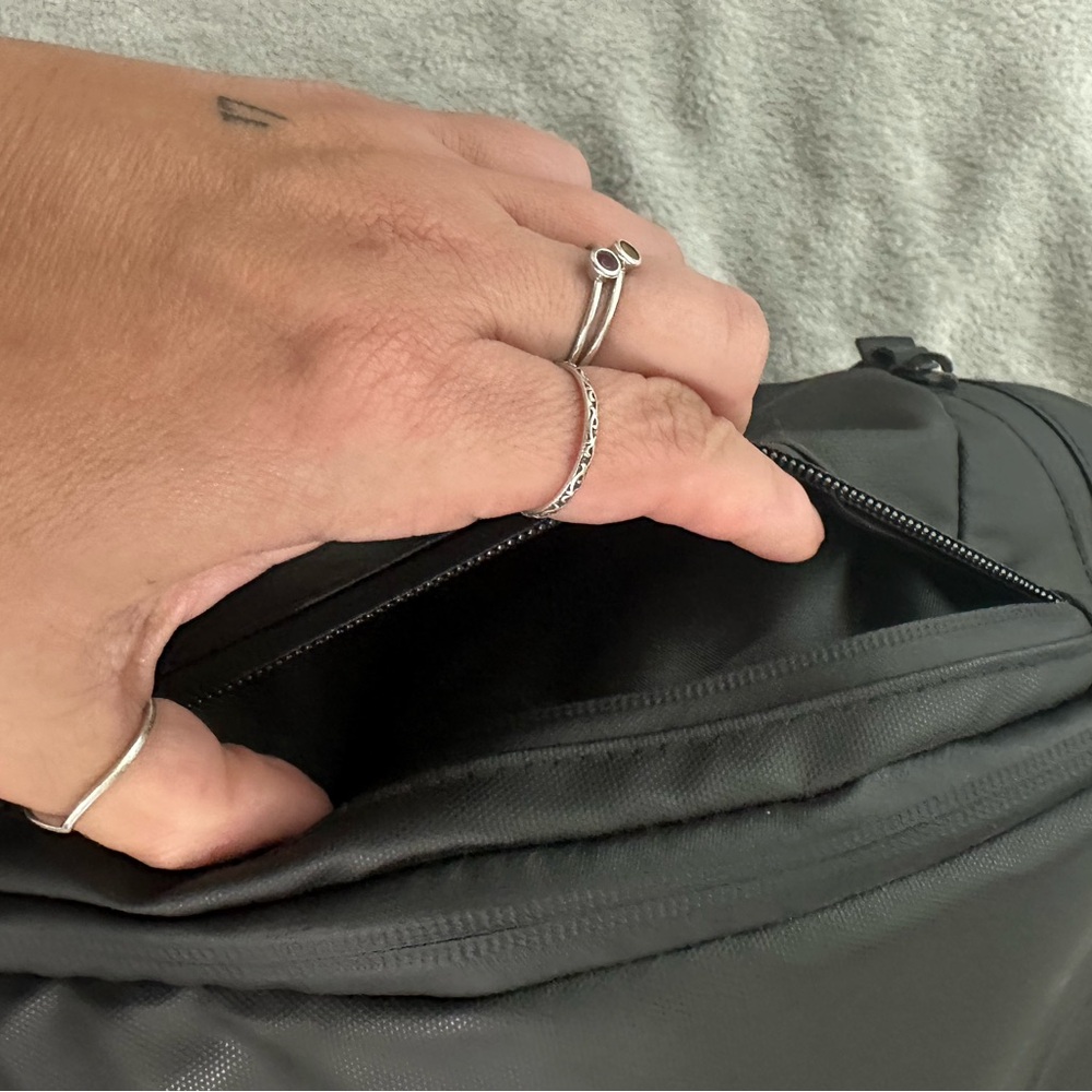 Gymshark Black Men's Backpack - Picture 5 of 9